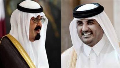أمير قطر يعزي العاهل السعودي في وفاة أحد الأمراء  
